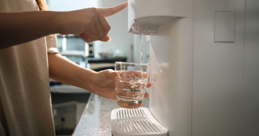 Conserto de Purificador de Água em Vitória | Assistência Perto de Mim agua sem controle de temperatura